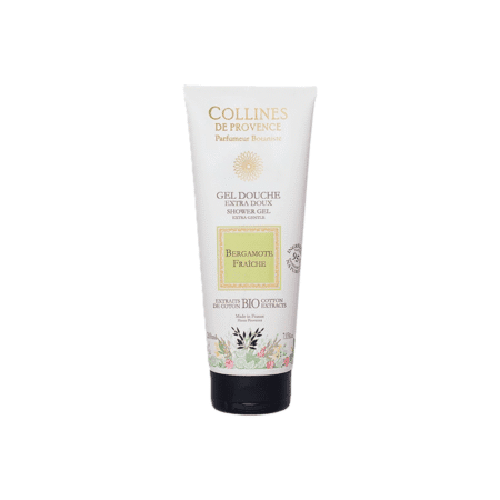 Flacon de gel douche Colline de Provence 200ml senteur Bergamote Fraîche, posé dans une salle de bain lumineuse aux accents naturels.
