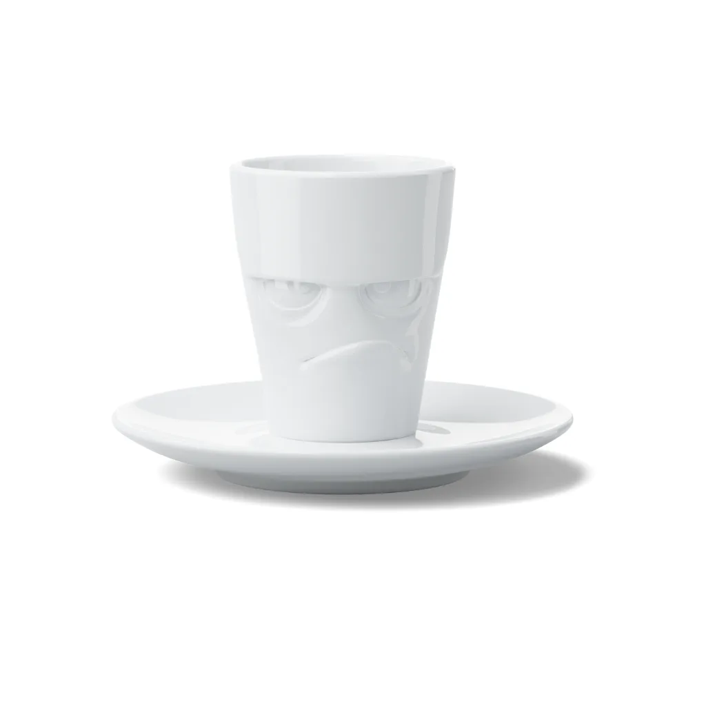 Tasse à expresso avec expression grognon, vue de face