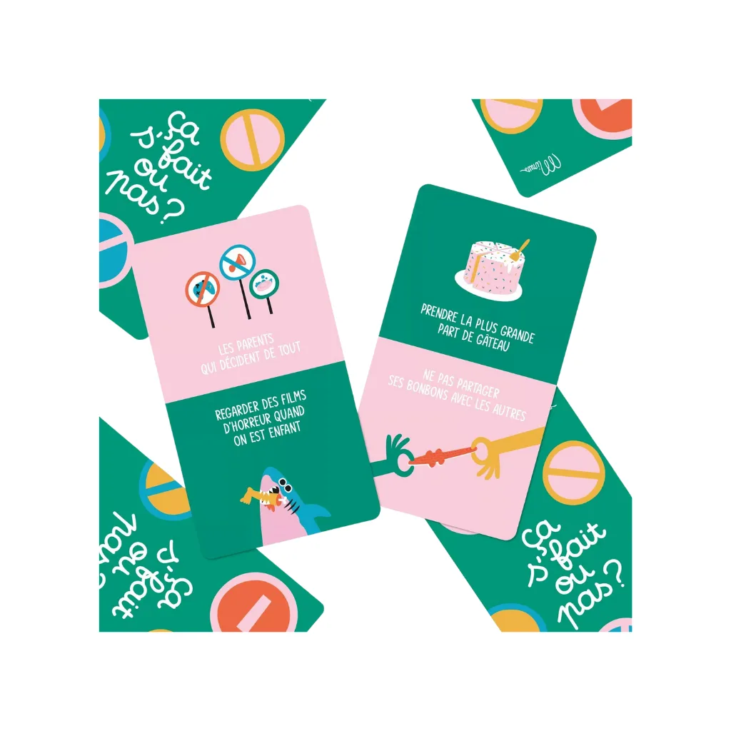 Gros plan des cartes pastel du jeu Ça s'fait pas ! avec petites icônes et humour visuel