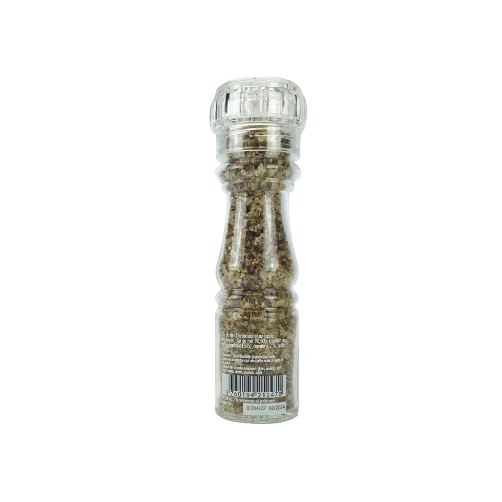 Zoom sur grains de sel aromatisé à la tomate et au basilic – couleurs naturelles