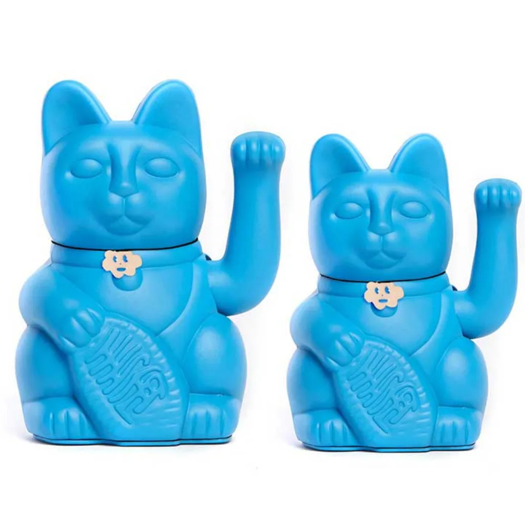 Deux tailles du chat japonais bleu schtroumpf