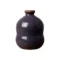 Vase Bulle en céramique bleu myrtille, forme double courbe, vue frontale