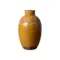 Vase CHEHOMA en céramique moutarde vieilli, format petit, vu de face