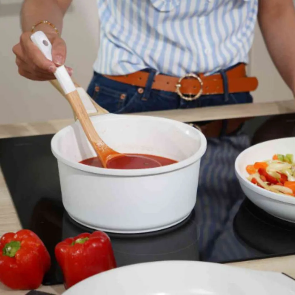 Revêtement antiadhésif blanc casserole amovible sans PFAS