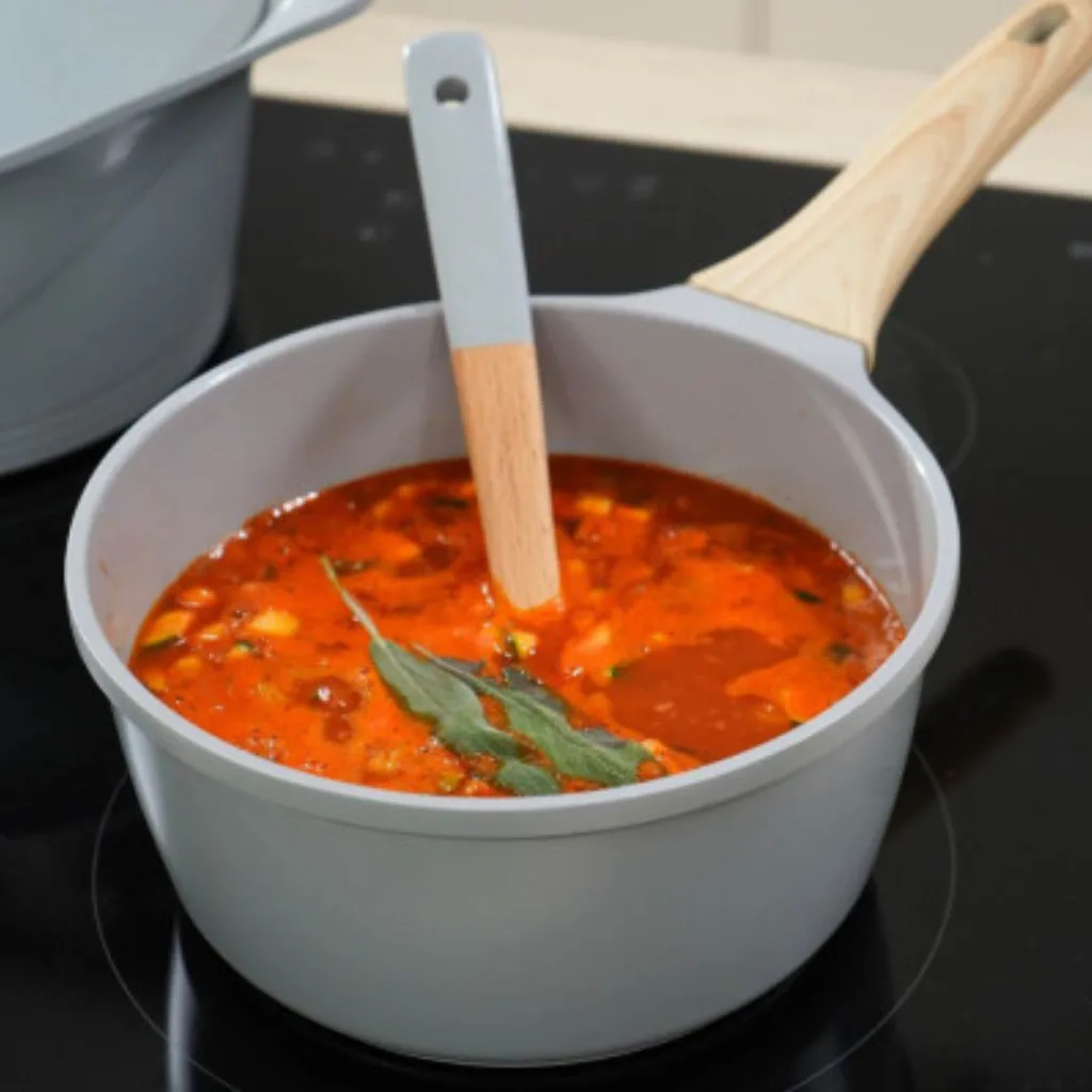 Intérieur antiadhésif sans PFAS casserole grise Cookut